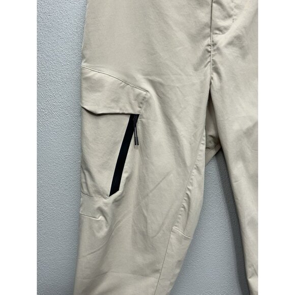Nike Tech Essentials Woven Unlined Cargo Pants Mens Size 36x29 Khaki  DH3866-126 - Picture 8 of 14